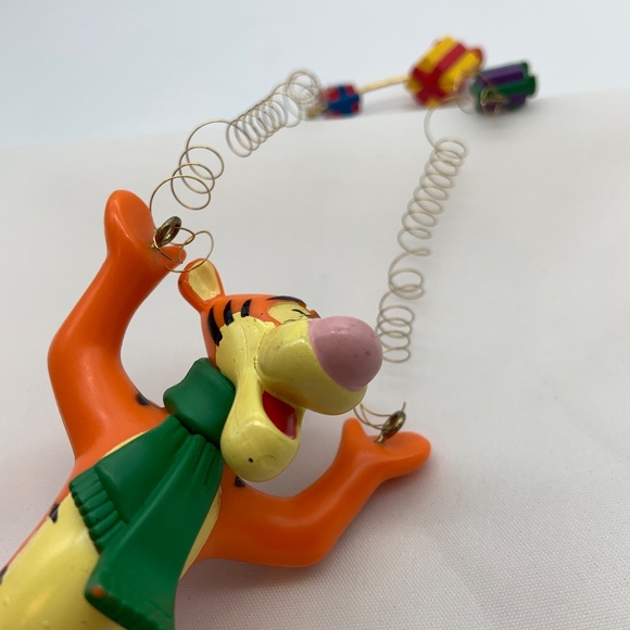 Disney Winnie the Pooh Jumping Tigger Juggling Gifts Christmas Ornament - Picture 13 of 15